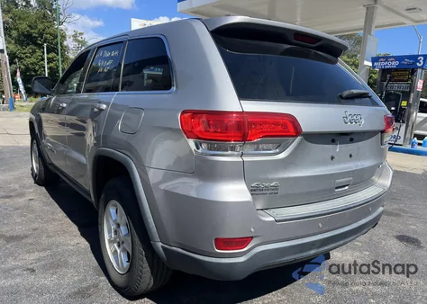 2017 Jeep Grand Cherokee Laredo 4X4 из США, поврежденный, VIN 1C4RJFAG5HC771809